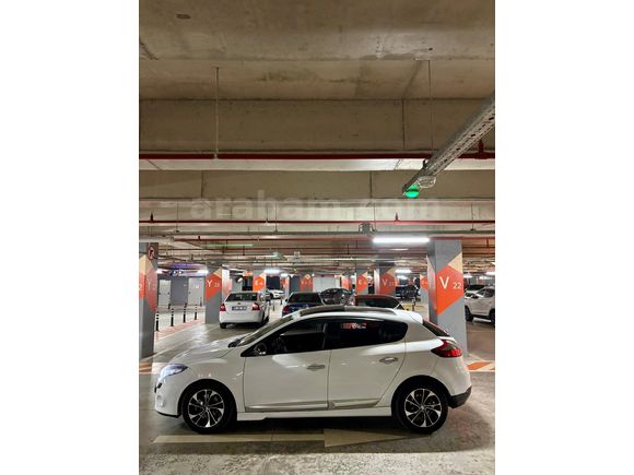 DEĞİŞENSİZ FRANSIZ KASA MEGANE 3