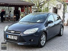 2013 FORD FOCUS 68000 KMDE BOYASIZ HATASIZ TRAMERSİZ OTOMATİK