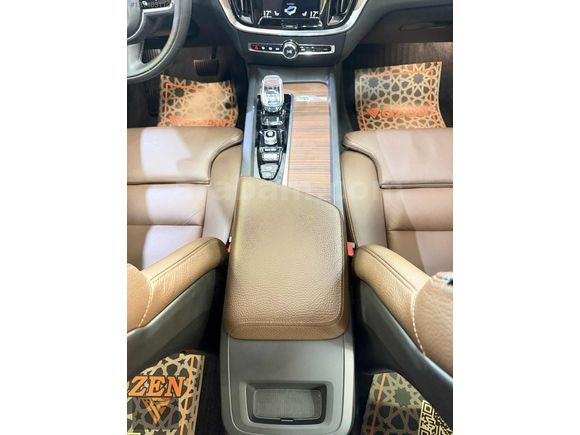 VOLVO S60 2.0 B5 AWD HATASIZ BOYASIZ 2021 6.AY ÇIKIŞLI KM:67.000