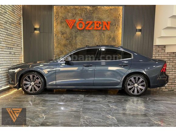 VOLVO S60 2.0 B5 AWD HATASIZ BOYASIZ 2021 6.AY ÇIKIŞLI KM:67.000