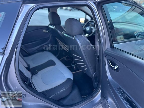 2015 RENAULT CAPTUR 1.5 dCI ICON OTOMATIK 205 BİN Km