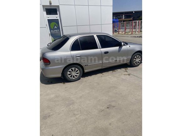 Sahibinden Hyundai Accent 1.5 GLS 1999 Model 