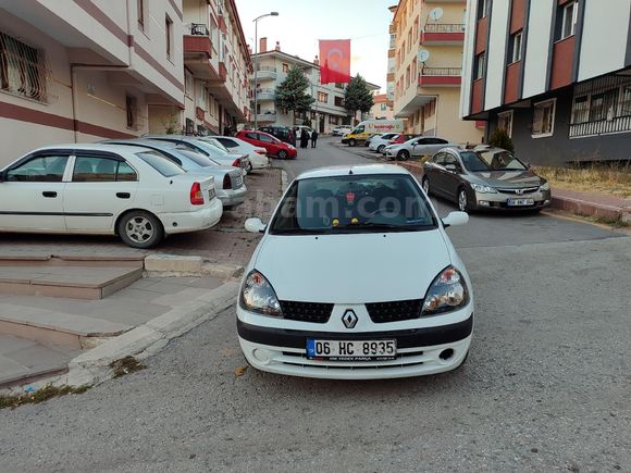 Sahibinden Renault Clio 1.4 Authentique 2005 Model