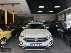 BOYASIZ 2023 MODEL VOLKSWAGEN T-ROC LIFE HAYALET/CAR PLAY