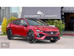 ÖZ OTOMOTİV'DEN HATASIZ PEUGEOT 408 GT EAT 8 CAM TAVAN 3D MASAJ