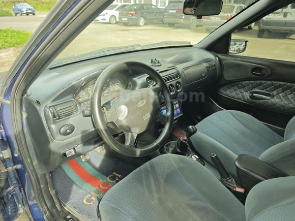 FORD ESCORT 1.6 CLX KLİMA AİRBENG FUL+FUL