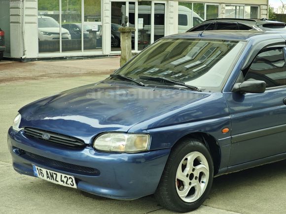 FORD ESCORT 1.6 CLX KLİMA AİRBENG FUL+FUL