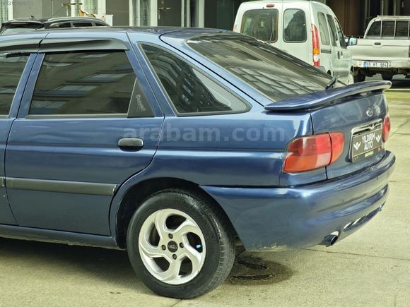 FORD ESCORT 1.6 CLX KLİMA AİRBENG FUL+FUL