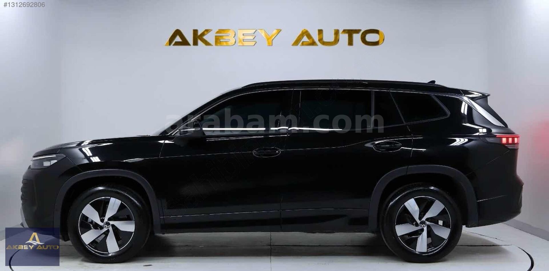 Galeriden Volkswagen Tayron 1.5 e-TSI Life 2025 Model Adana 15.600 km Siyah 4