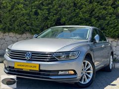 2018 MODEL MANUEL BENZİNLİ İLK SAHİBİNDEN PASSAT