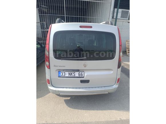 Sahibinden Renault Kangoo Multix 1.5 dCi Chromeline Edition 2012 Model  315.000 km Gri
