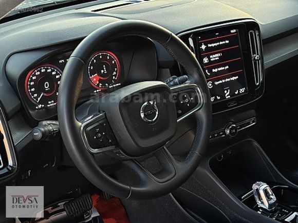 2022 VOLCO XC40 1.5 T2 PLUS BRİGHT HARMAN/ ISITMA/SERVİS BAKIMLI