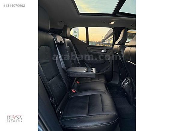 2022 VOLCO XC40 1.5 T2 PLUS BRİGHT HARMAN/ ISITMA/SERVİS BAKIMLI