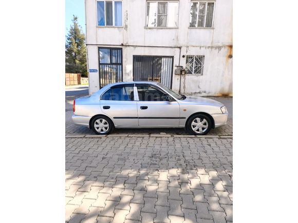 Sahibinden Hyundai Accent 1.5 GLS 2001 Model