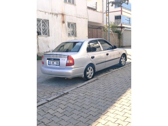 Sahibinden Hyundai Accent 1.5 GLS 2001 Model