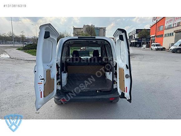 TUNÇSAN AUTO/2020 MD COURİER ARAÇ ÇOK BAKIMLIDIR 6 İLERİ KLİMALI