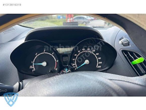 TUNÇSAN AUTO/2020 MD COURİER ARAÇ ÇOK BAKIMLIDIR 6 İLERİ KLİMALI