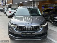 2023 YETKİLİ SERVİS BAKIMLI *80.000* KM 4 K ISITMA CAM TAVAN