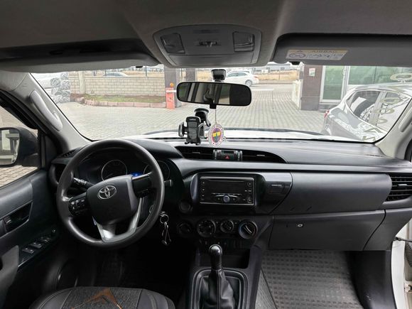 Sahibinden Toyota Hilux 2.4 D-4D 4x4 Active 2016 Model 
