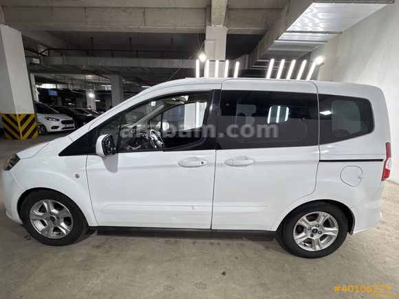 Galeriden Ford Tourneo Courier 1.5 TDCi Delux 2022 Model Malatya 289.261 km Beyaz