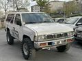 ALMER MOTOR'S DAN 1992 MODEL NISSAN PATHFINDER