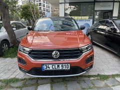 Galeriden Volkswagen T-Roc 1.5 TSI Highline 2019 Model İstanbul
