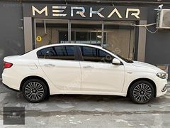 MERKAR`DAN 2021 DİZEL MANUEL FİAT EGEA EASY PLUS