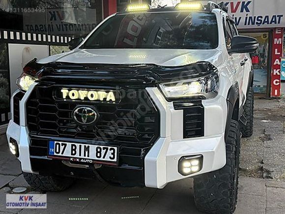 HATASIZ FULL AKSESUARLI 2023 Toyota Hilux Invincible 4x4