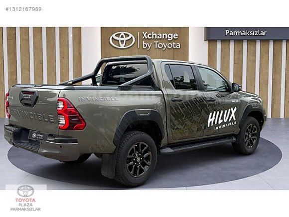 Hi-Lux 2.4 D-4D 4x4 Invincible (8.800 KM)