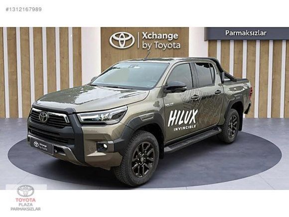 Hi-Lux 2.4 D-4D 4x4 Invincible (8.800 KM)