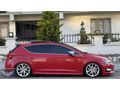 2015 KURLU MAKİNA KIRMIZI LEON CAM TAVAN 165.000KM