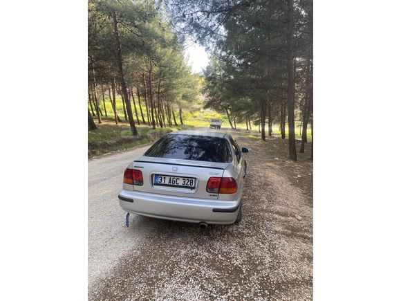 Sahibinden Honda Civic 1.4 i S 1998 Model 