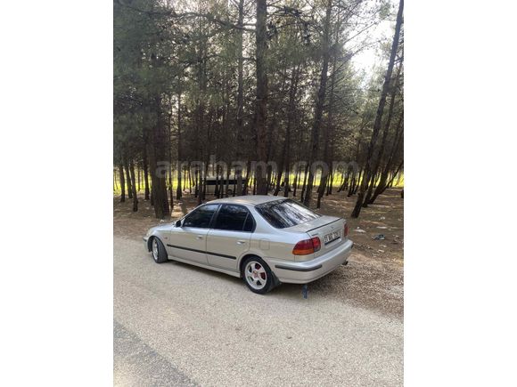 Sahibinden Honda Civic 1.4 i S 1998 Model 