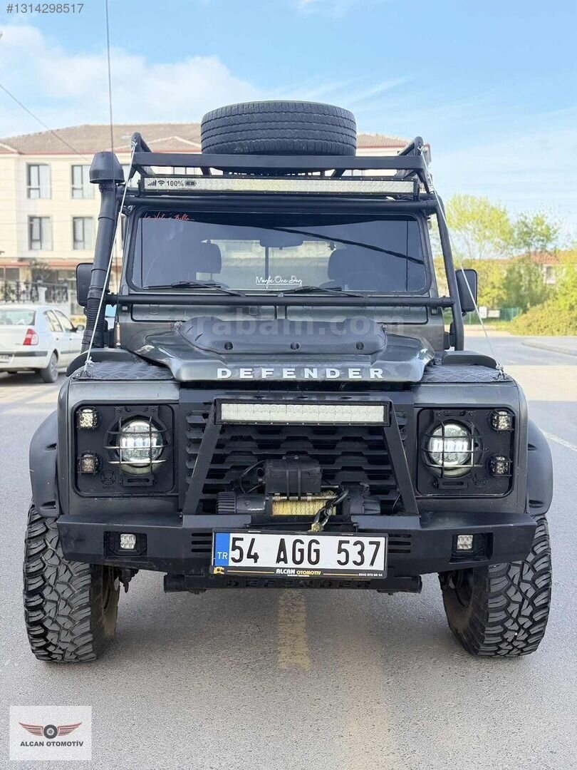 2.5 TDI MOTOR ALÜMİNYUM KASA YAPILI DEFENDER GÖZLER ÜSTÜNDE 7