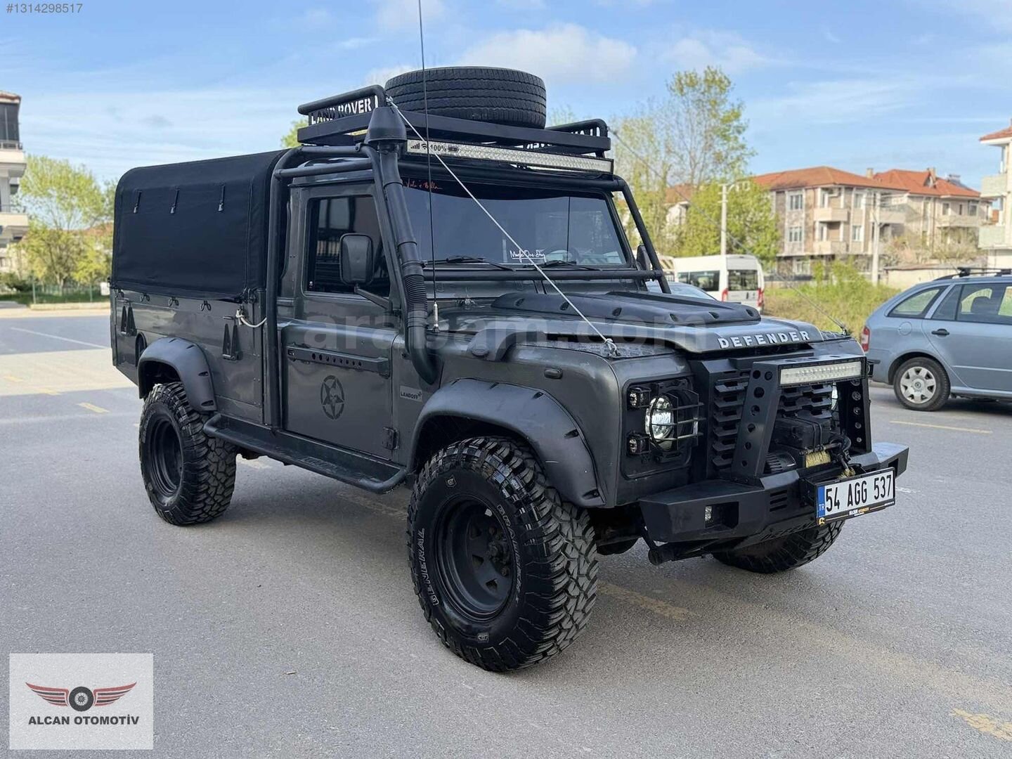 2.5 TDI MOTOR ALÜMİNYUM KASA YAPILI DEFENDER GÖZLER ÜSTÜNDE 6