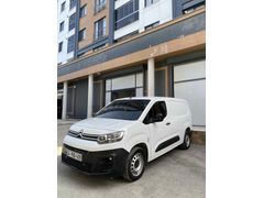 Sahibinden Citroen Berlingo 1.5 BlueHDI Feel Bold 2023 Model 
