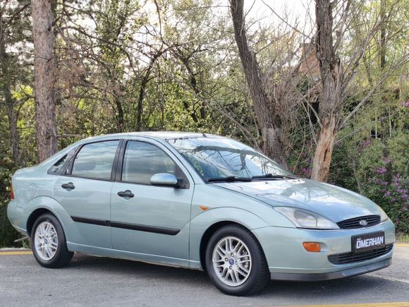 2001 FORD FOCUS 1.6 CHİA YENİ BOYALI MASRAFSIZ