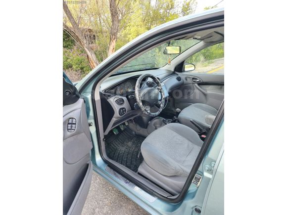 2001 FORD FOCUS 1.6 CHİA YENİ BOYALI MASRAFSIZ