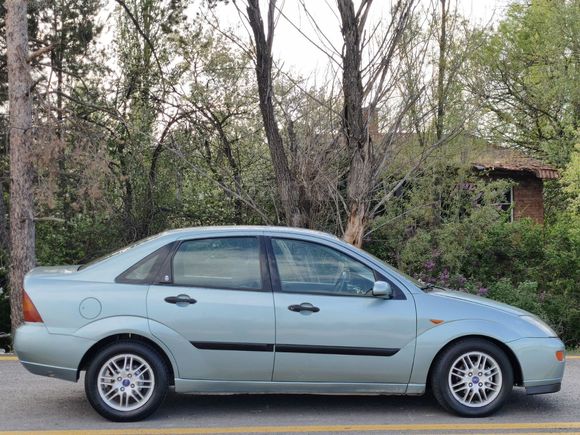 2001 FORD FOCUS 1.6 CHİA YENİ BOYALI MASRAFSIZ