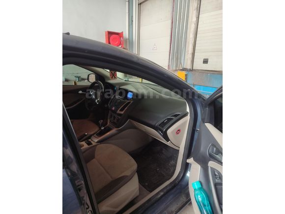 Sahibinden Ford Focus 1.6 TDCi Style 2012 Model  278.000 km