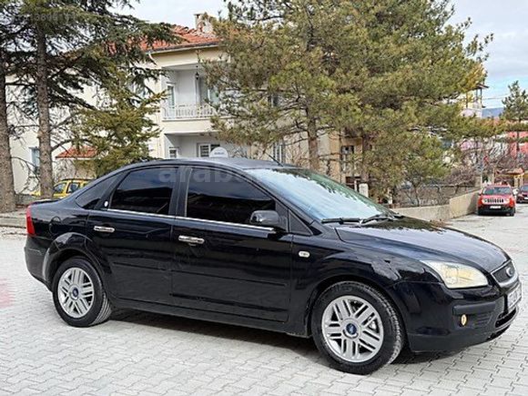 FORD FOCUS 2 GHİA 2006 LPG