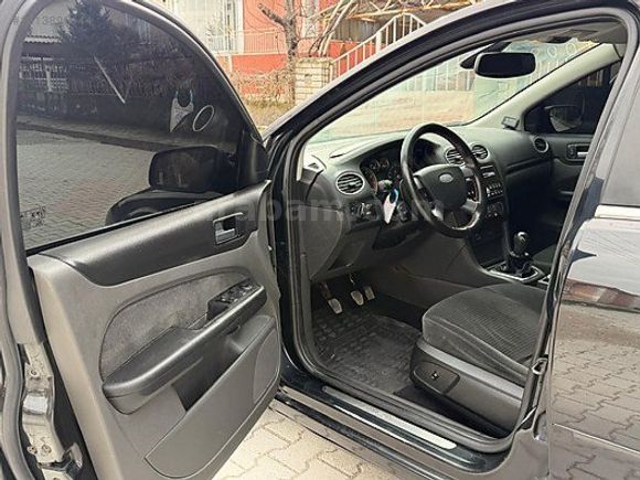 FORD FOCUS 2 GHİA 2006 LPG