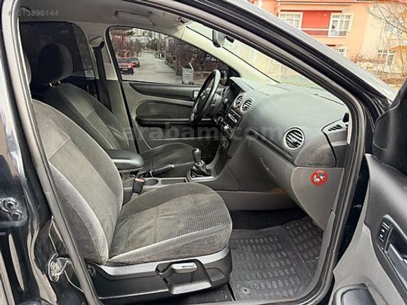 FORD FOCUS 2 GHİA 2006 LPG