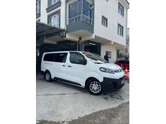 Otomobil ruhsatlı hatasız - boyasız - değişensiz - tramersiz - tüm bakımları yapılmıştır