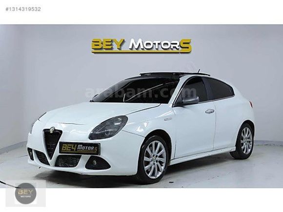 BEY MOTORS'DAN**385.000TL PEŞİN ELDEN SENET** 2012 1.4 TB OTO.