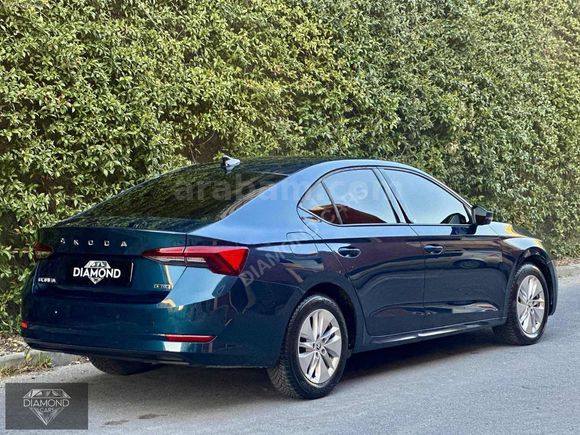 2022 SKODA OCTAVİA 1.0 E-TEC %20 KDV HATASIZ BOYASIZ DEĞİŞENSİZ