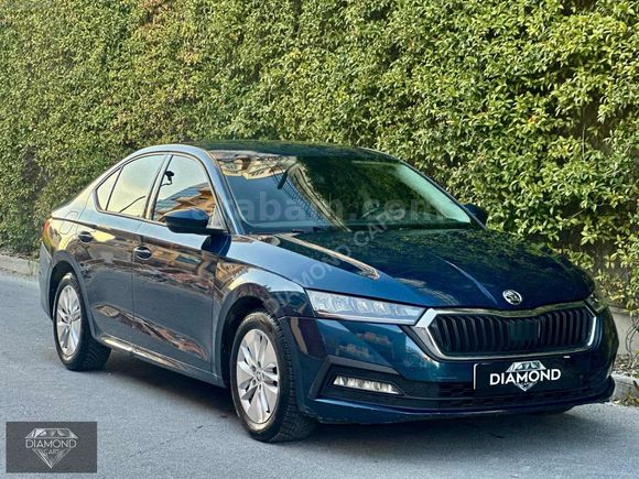 2022 SKODA OCTAVİA 1.0 E-TEC %20 KDV HATASIZ BOYASIZ DEĞİŞENSİZ