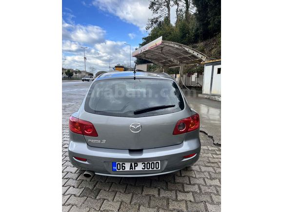 Memurdan temiz Mazda 3 1.6 Sport Dynamic 2005 Model 