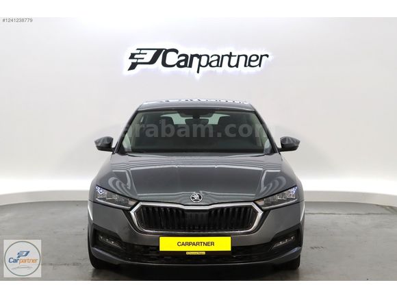 "CARPARTNER"2024 MODEL 42.610 KM SKODA OCTAVİA 1.0 TSI ELİTE DSG