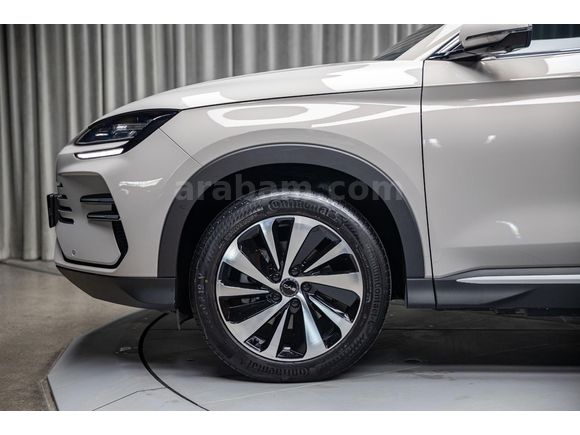 2025 BYD SEAL U DM-İ Design